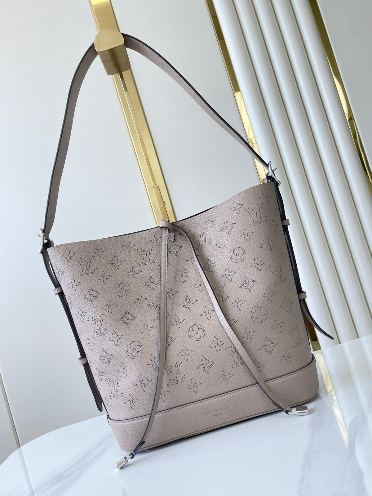 LOUIS VUITTON FLORE 28 IN GALET PERFORATED CALFSKIN