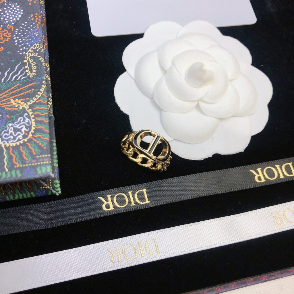 18K Petit Dior Chain Link Ring