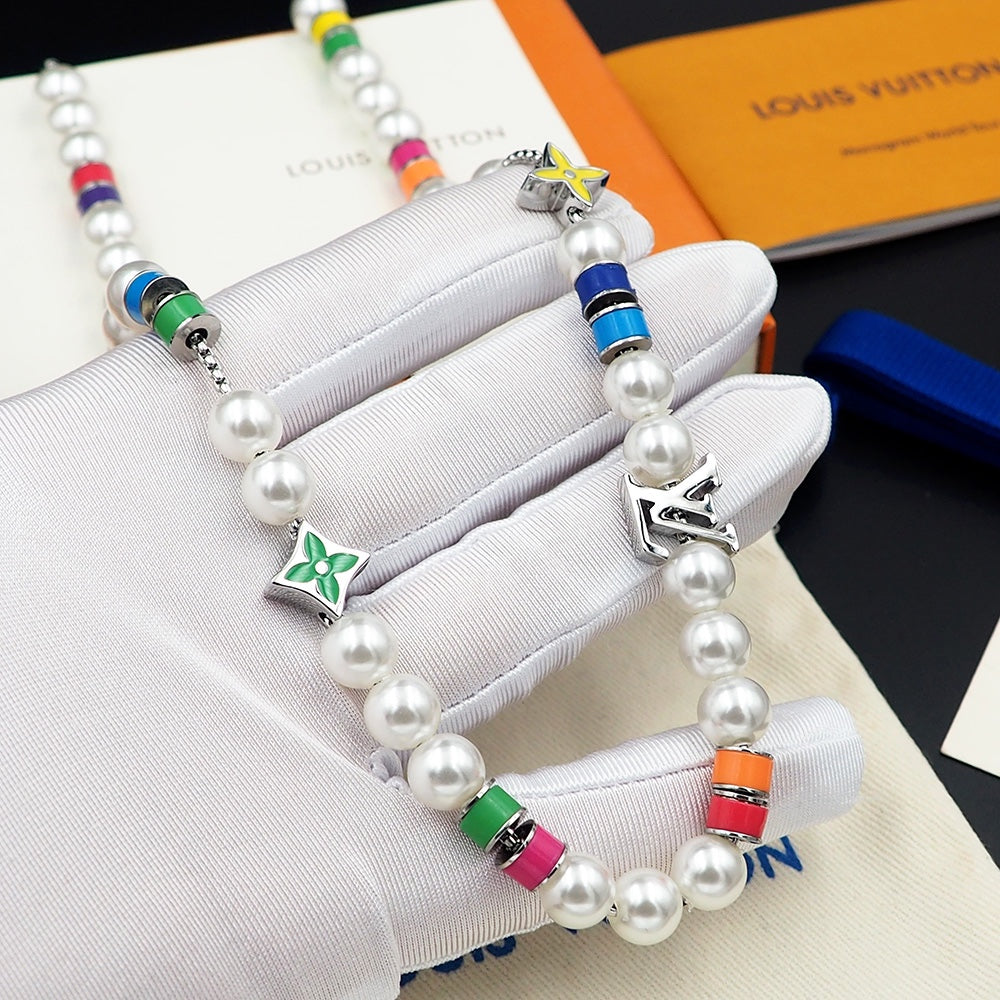 18K Louis Vuitton MNG Pearls Party Necklace