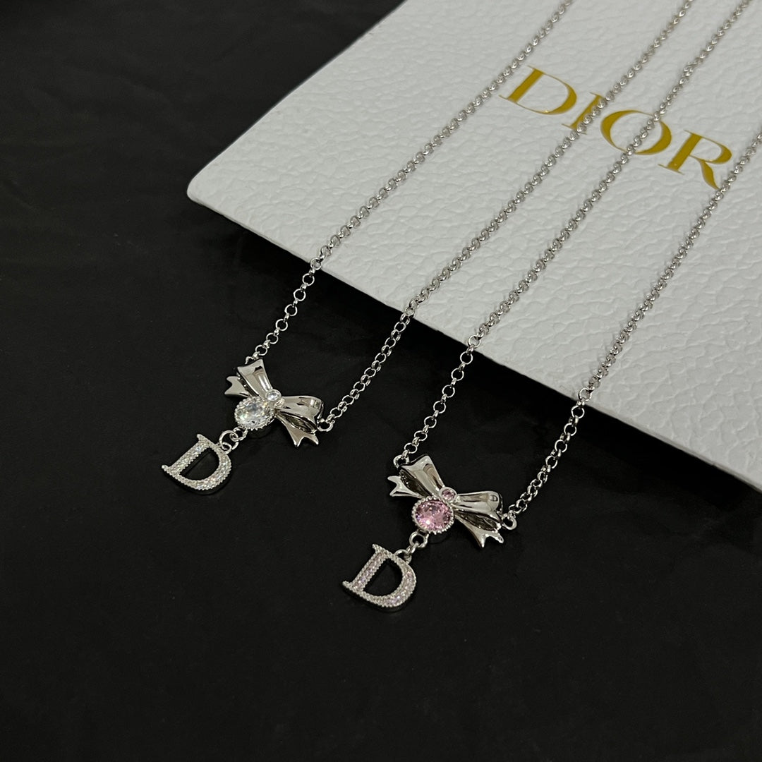 18K Dior Bowknot Vintage Necklace