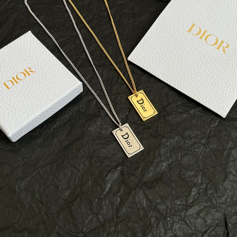 18K Dior Oblique Plate Pendant Necklace