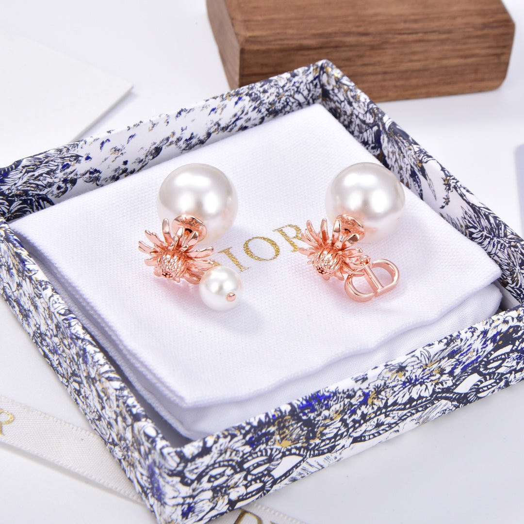 18K Dior Tribales Earrings