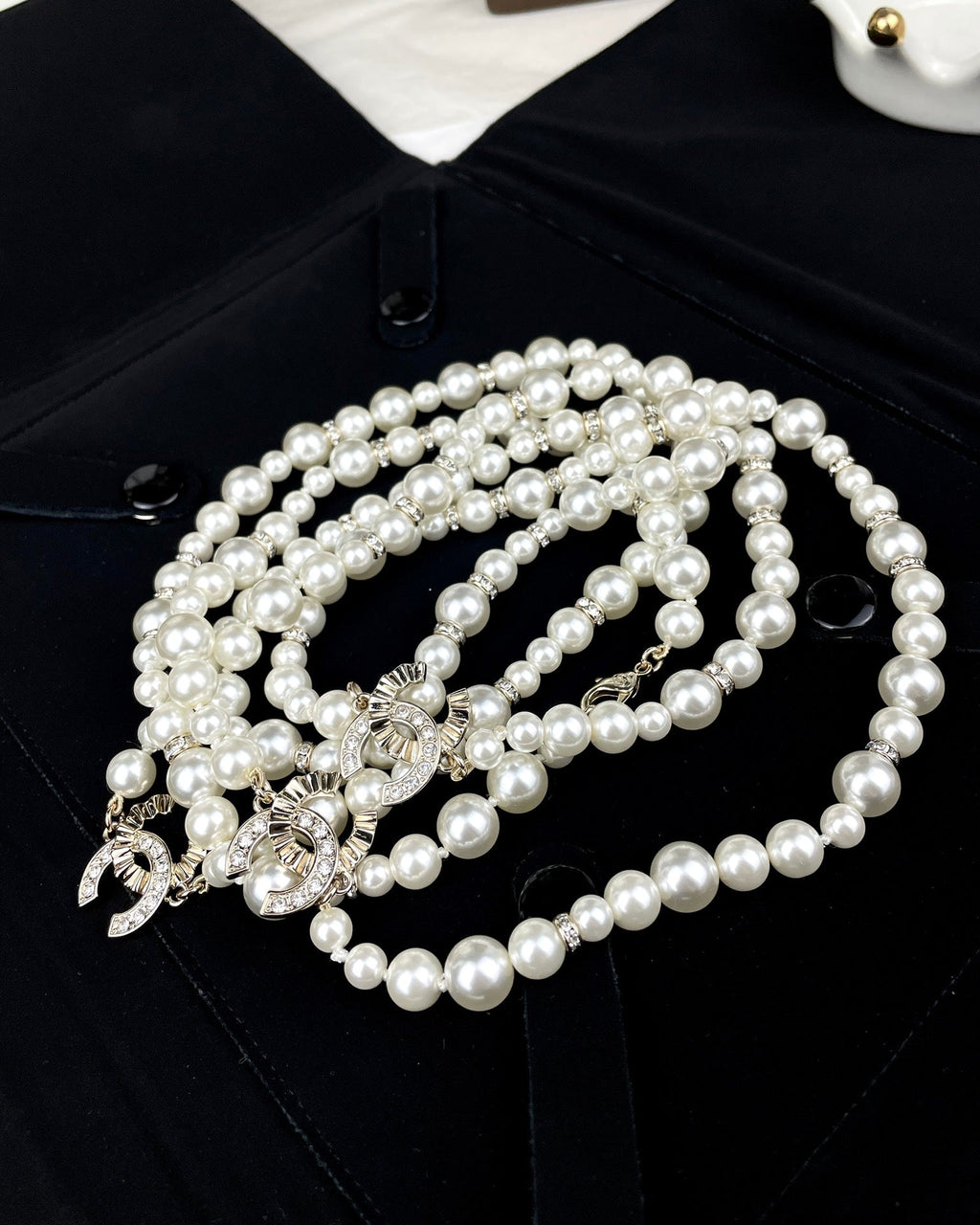 18K  Chanel Pearls Long Necklace